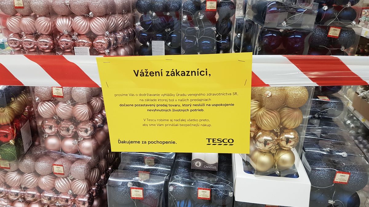 Slovenské hypermarkety nesmí prodávat část zboží
